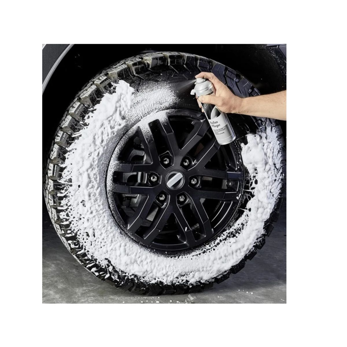 SONAX - RENOVADOR DE NEUMATICOS Y GOMAS 300ML SONAX