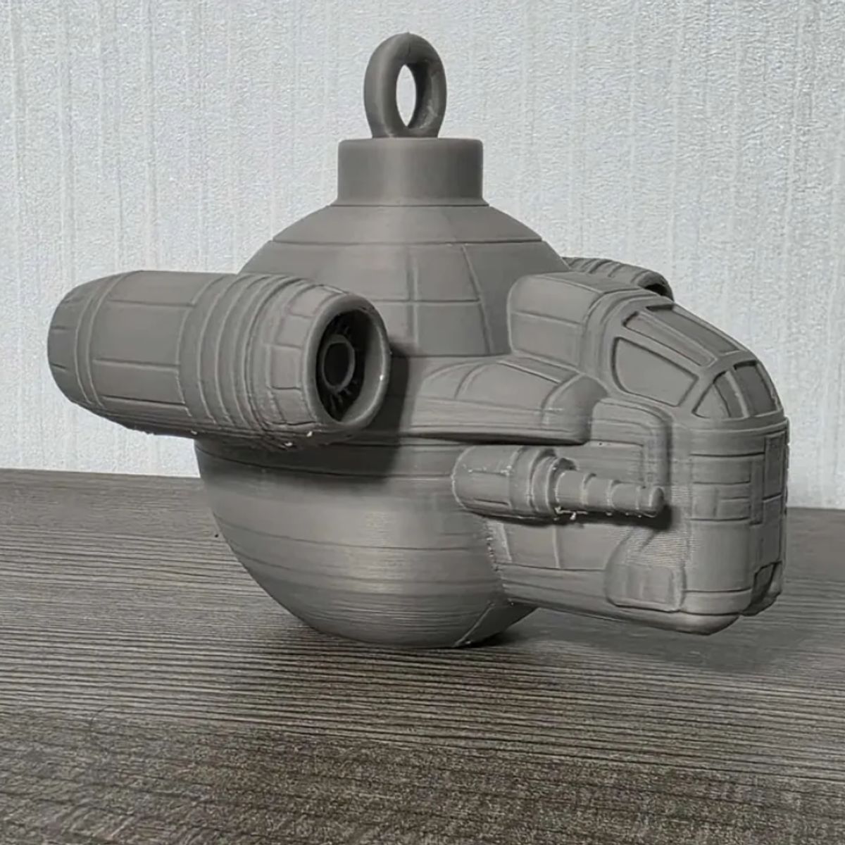 GENERICO - Adorno Navideño - Razor Crest de Mandalorian