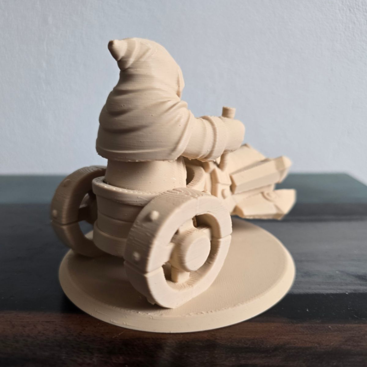 GENERICO - Figura Decoración- Cañón Súbdito Rojo Estatua LOL