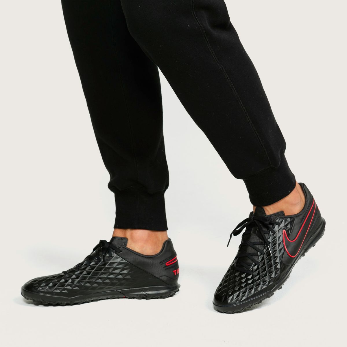 NIKE - Tiempo Legend 8 Club Tf Zapatilla Baby fútbol Hombre