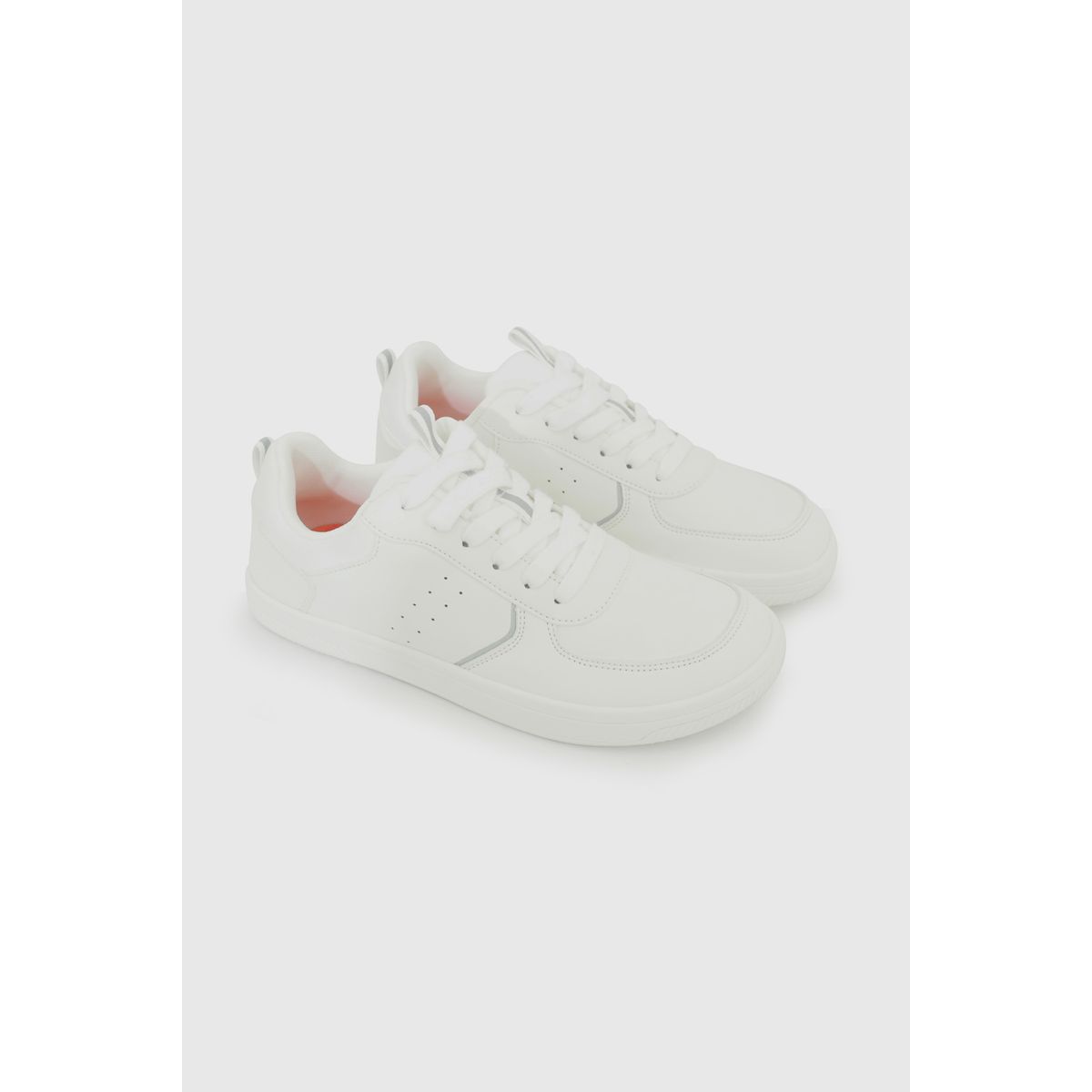 COLLOKY - Zapatilla Escolar Blanca con Cordones Reflectantes y Suela Antideslizante