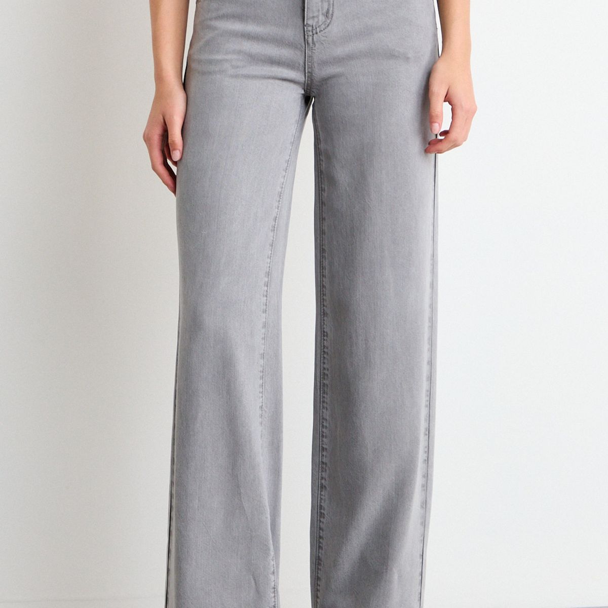 IO - Jeans Liso Mujer Gris Io