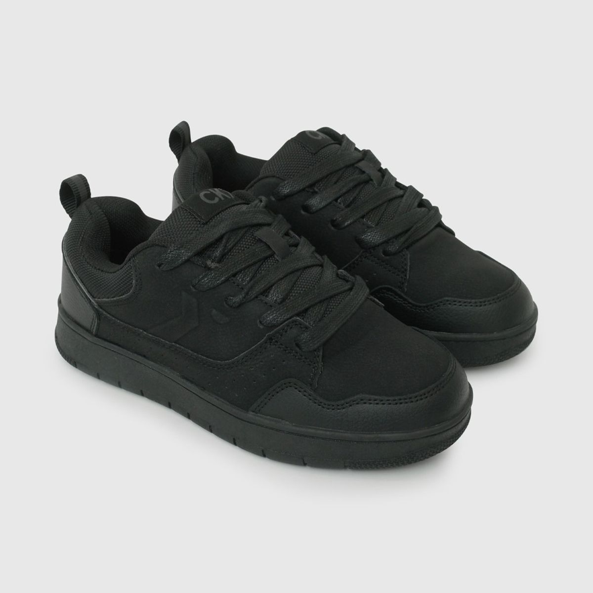 COLLOKY - Zapatilla Escolar Negra de niño con Cordones y Suela Antideslizante