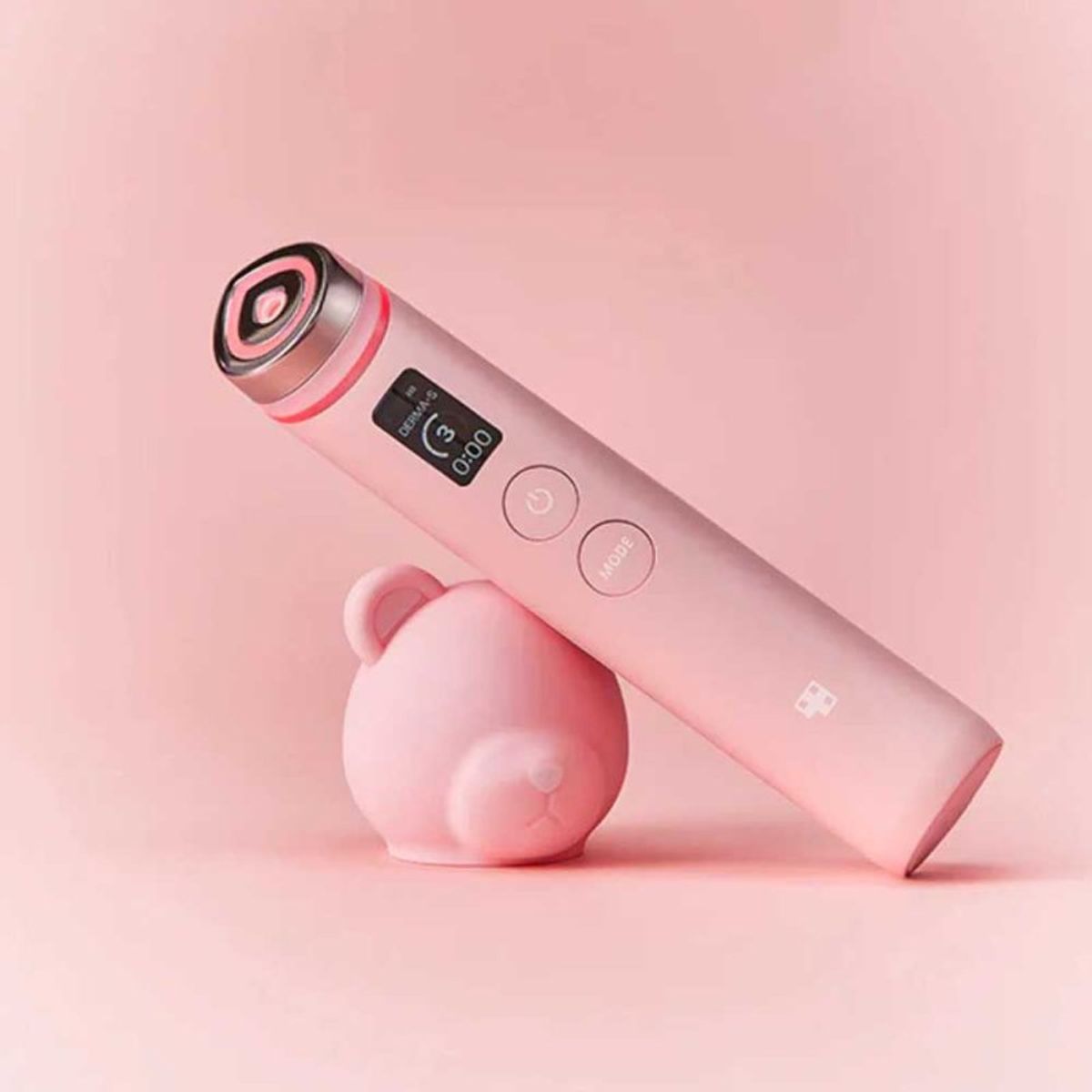 MEDICUBE - Estuche Protector Booster Pro Medicube Modelo Oso Rosado