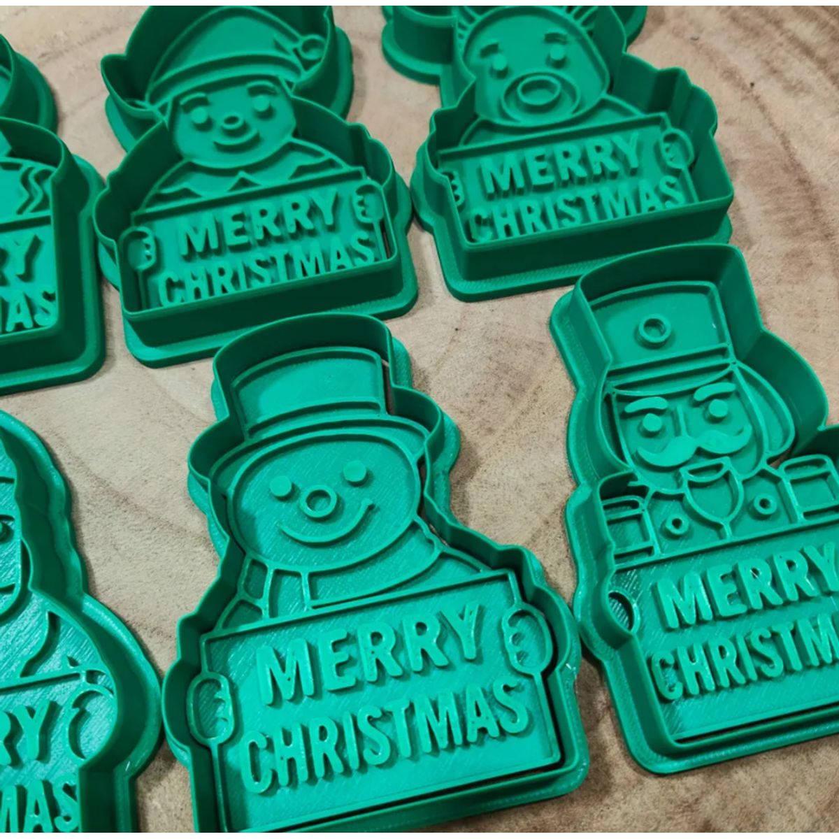 GENERICO - Juego de cortadores de galletas navideños (pack 6 un)