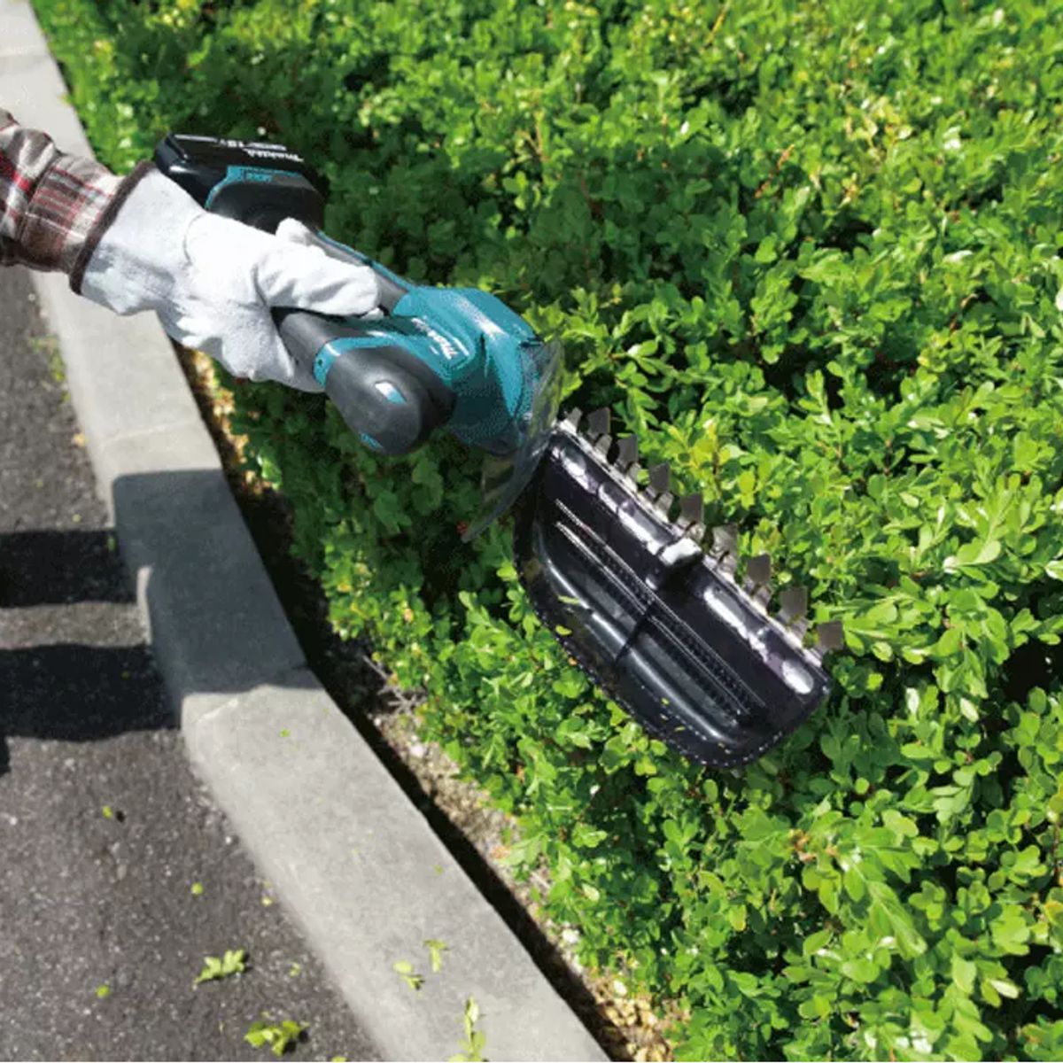 MAKITA - Cortaseto Podador 200mm 18v Makita Duh202rf