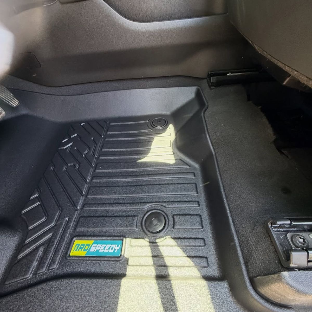 GENERICO - PISOS CALCE PERFECTO PROSPEEDY CHEVROLET TAHOE 2021+ 3PIEZAS