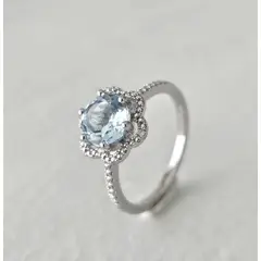 GENERICO - Anillo de plata con topacio azul