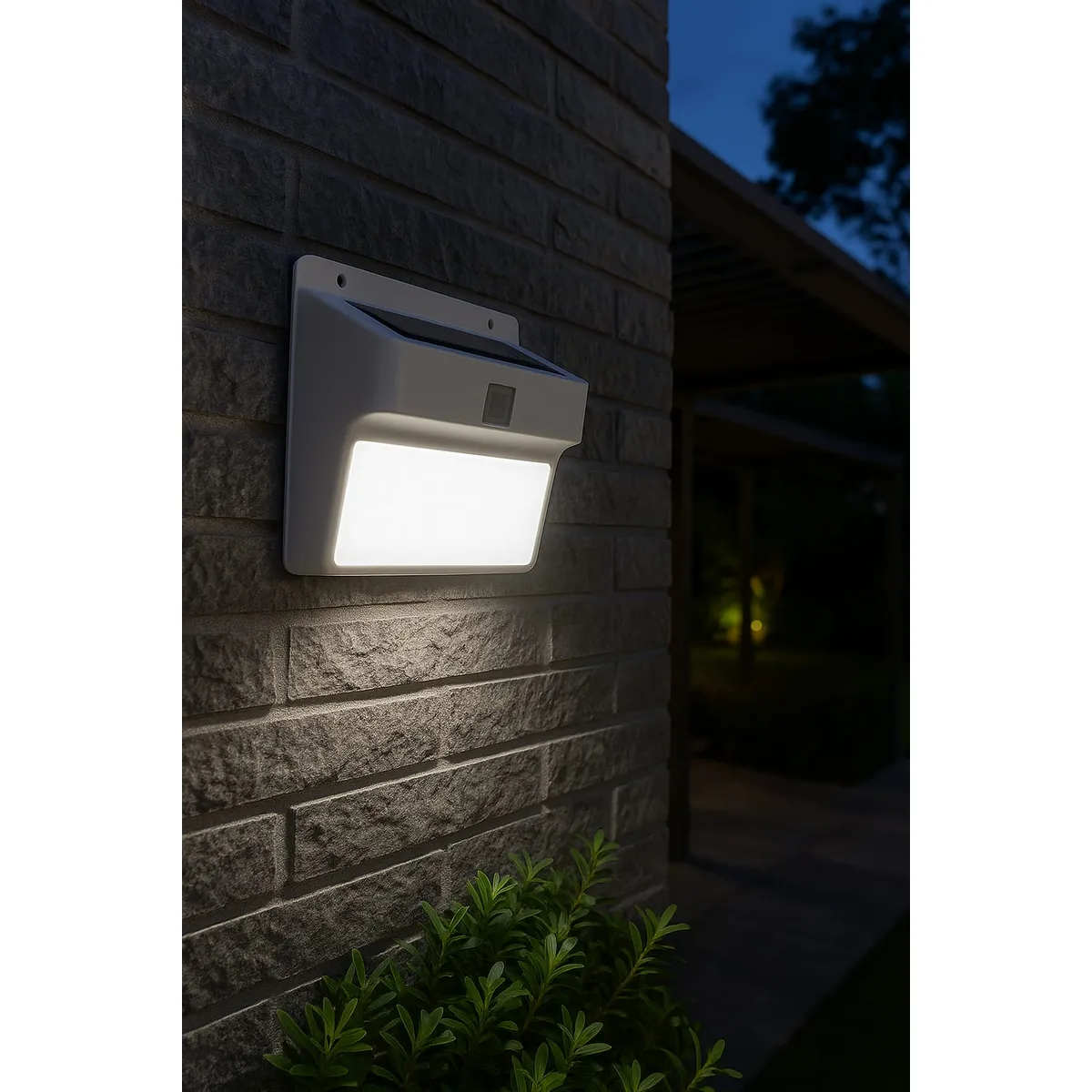 GENERICO - Aplique Lámpara Solar De Muro 27 Smd Con Sensor Ip65 Blanco