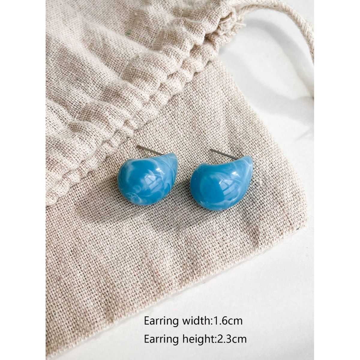 KIRAMA CLOTHING STORE - Pendientes Largos de Metacrilato