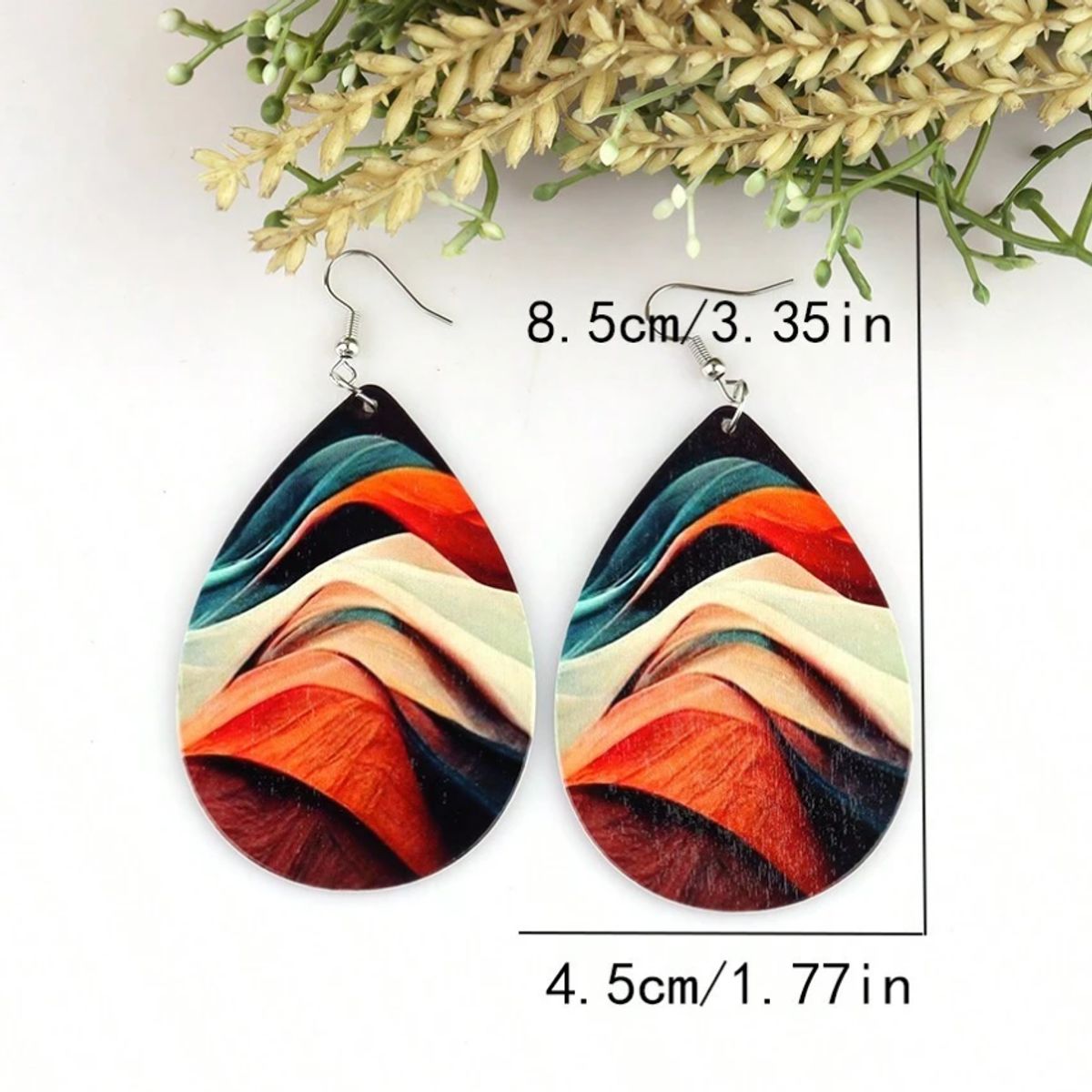 KIRAMA CLOTHING STORE - Pendientes de Madera con Diseño Gota