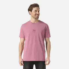 LIPPI - Polera Hombre Adventure Page T-Shirt Rosa Oscuro