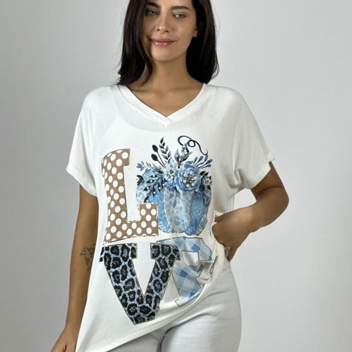 ENIGMATICA BOUTIQUE - Polera Algodón Love Print