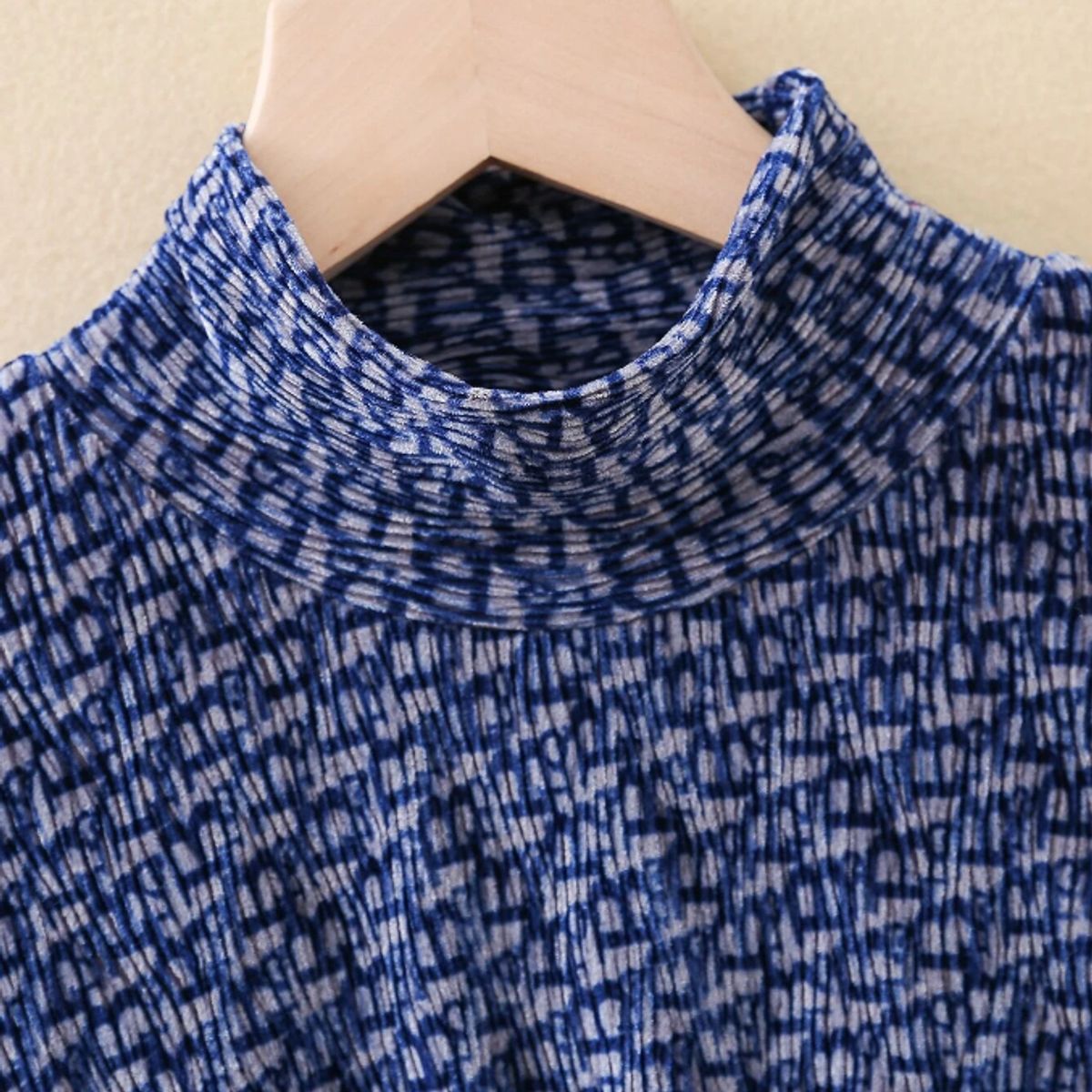 KIRAMA CLOTHING STORE - Vestido Corto Azul con Volantes