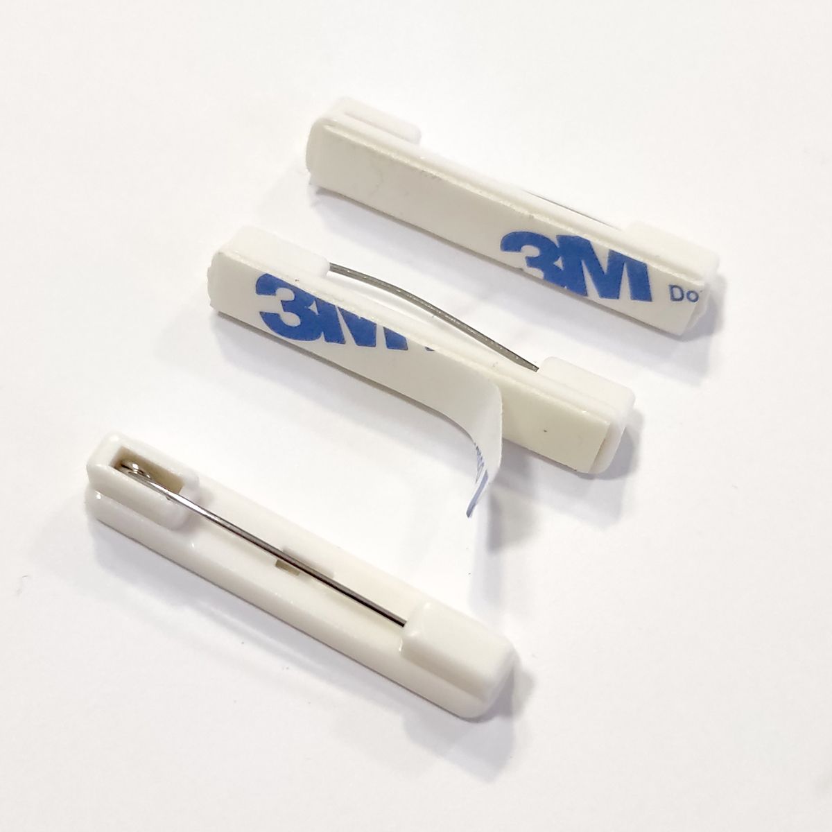 GENERICO - Alfiler Blanco Para Piochas (pack 100 Unidades) Base Plástica con Adhesivo 3M