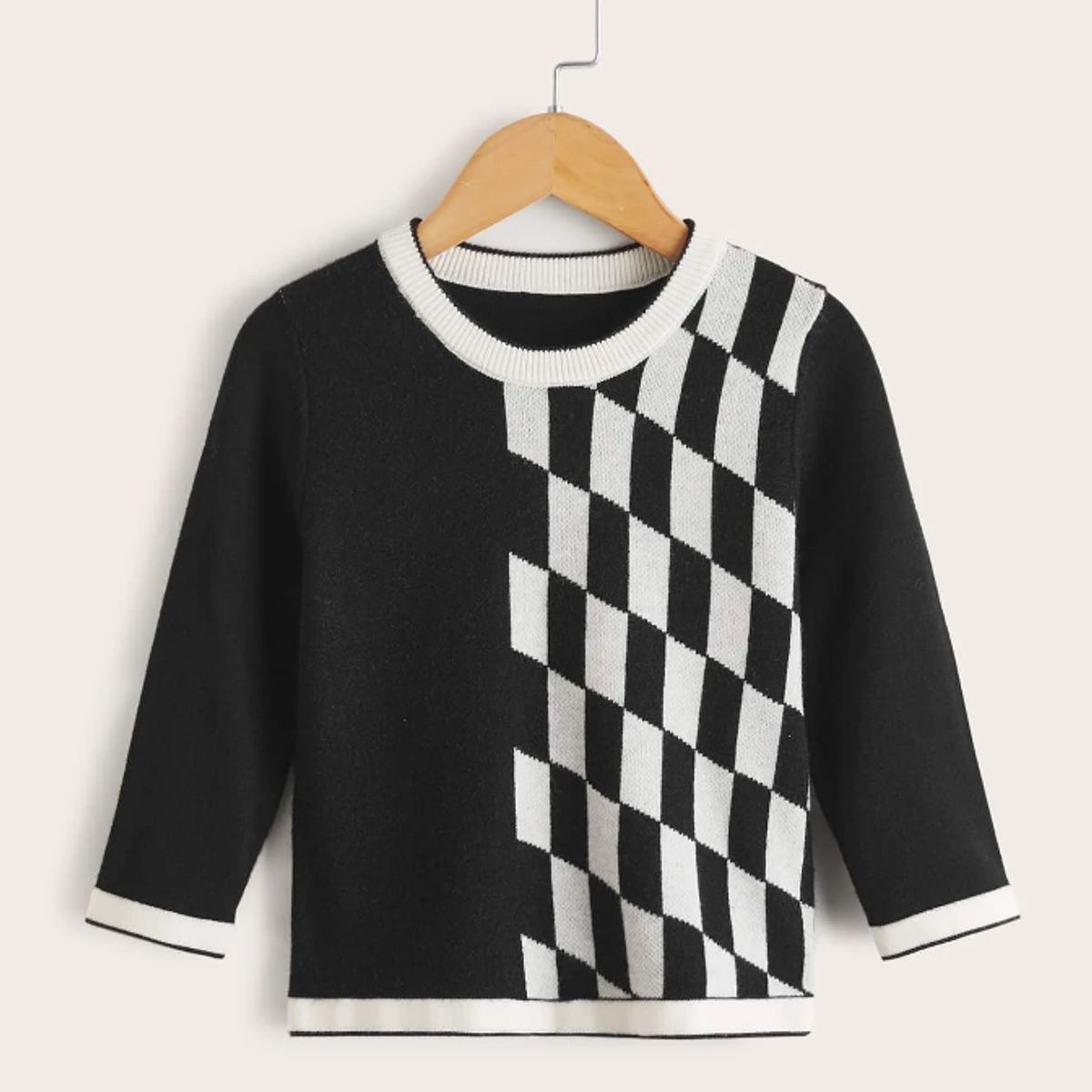 KIRAMA CLOTHING STORE - Pullover Geométrico Blanco y Negro