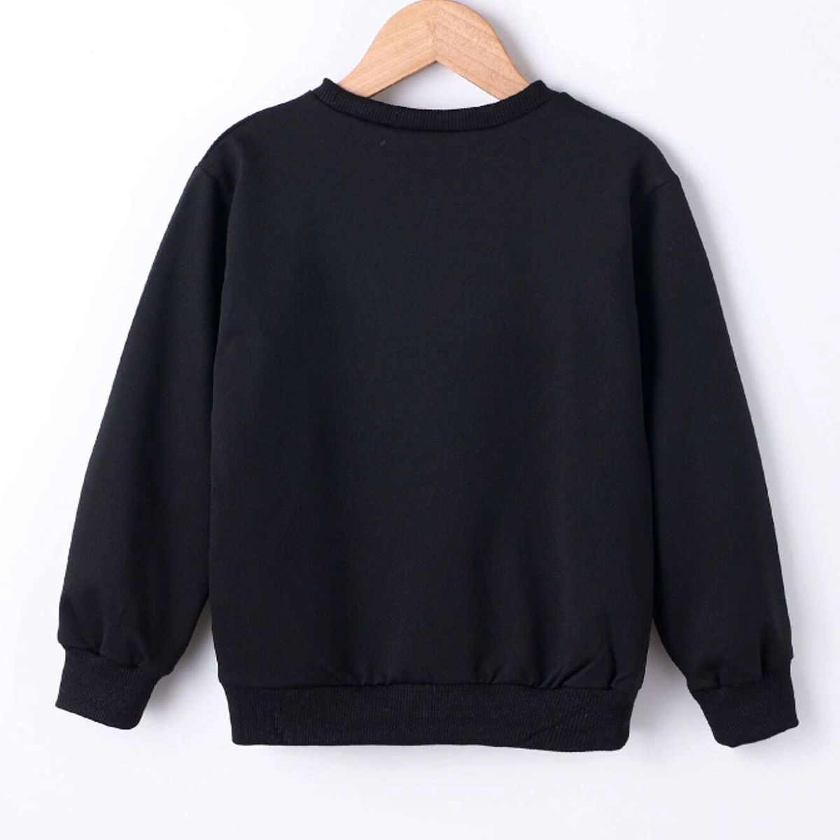 KIRAMA CLOTHING STORE - Pullover Negro “Celestial Sun Moon”