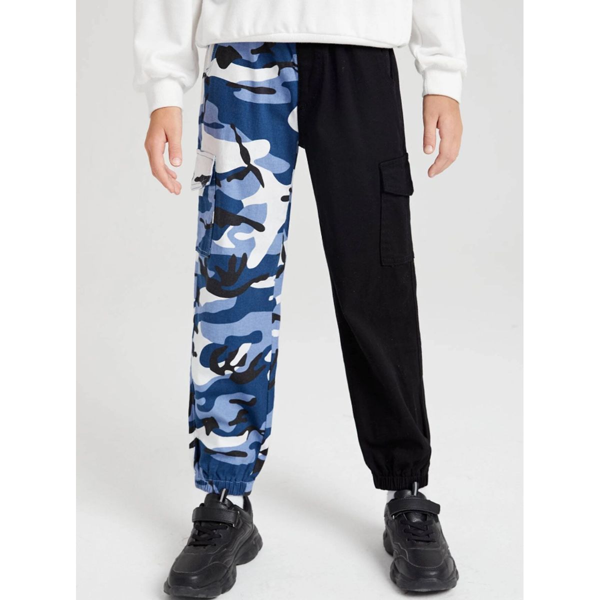 KIRAMA CLOTHING STORE - Joggers Camuflados Asimétricos