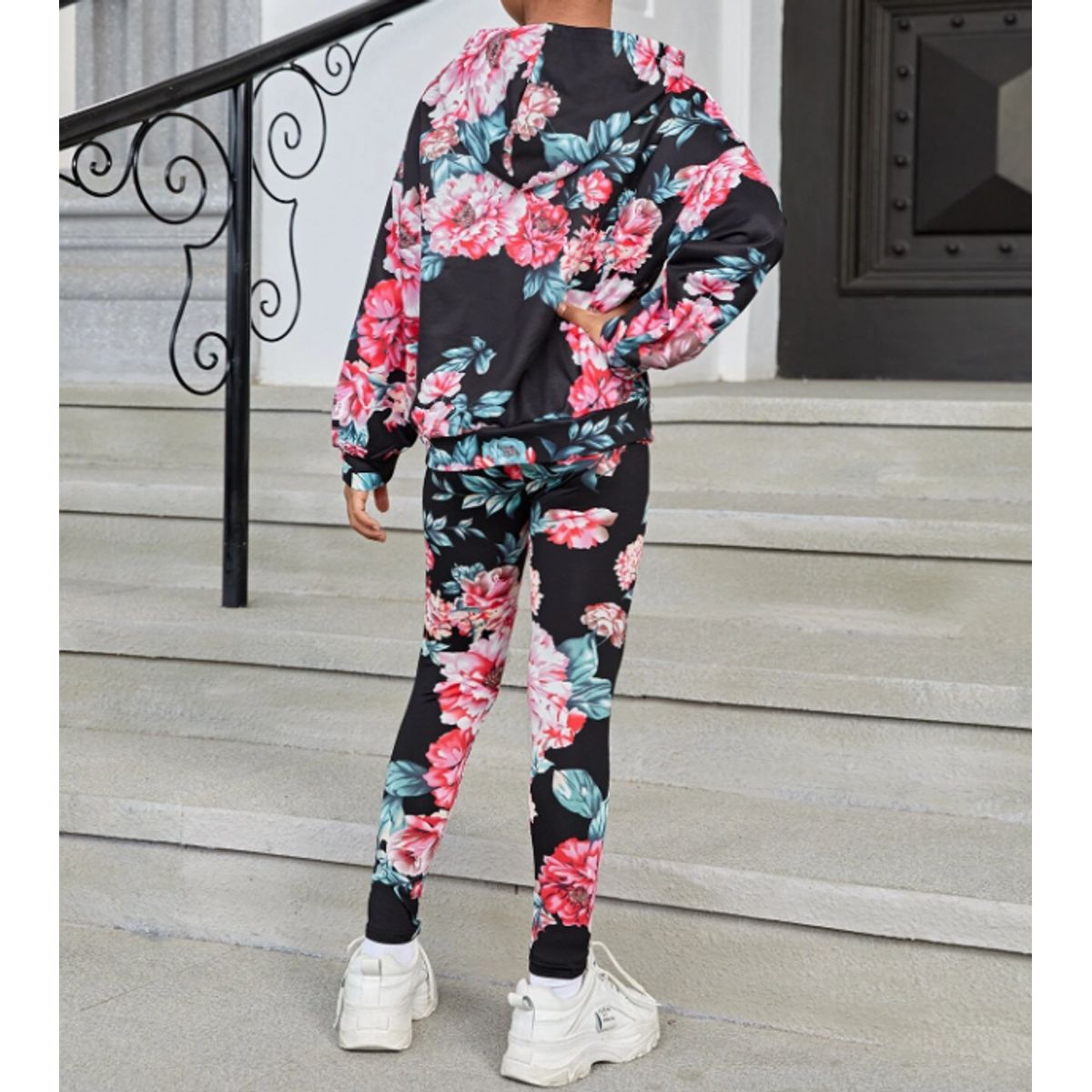 KIRAMA CLOTHING STORE - Conjunto Infantil Floral  Sudadera con Capucha + Leggings Estampados