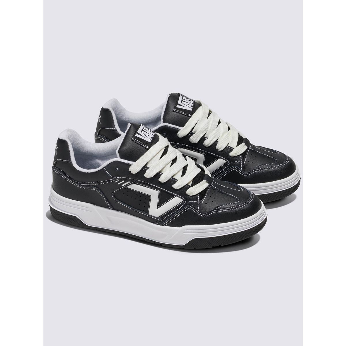 VANS - Zapatilla Urbana Unisex Upland Negro VANS