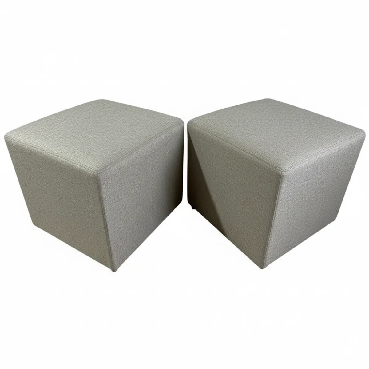 MUEBLES NEW - PUFF GRIS LINO