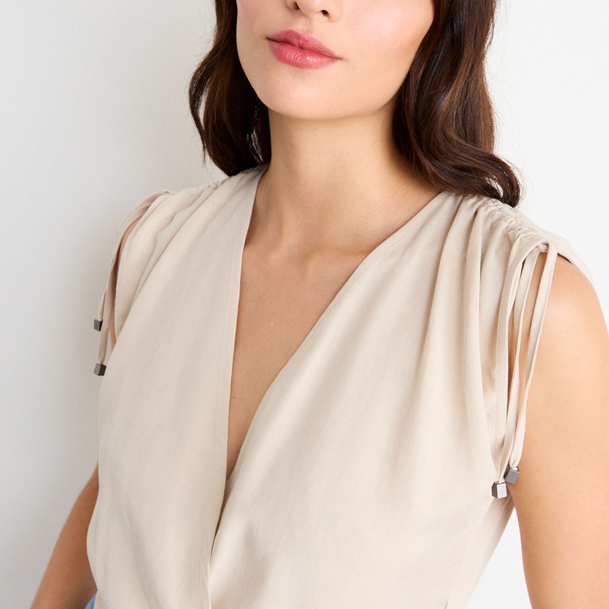 IO - Blusa Lisa Mujer Beige Io