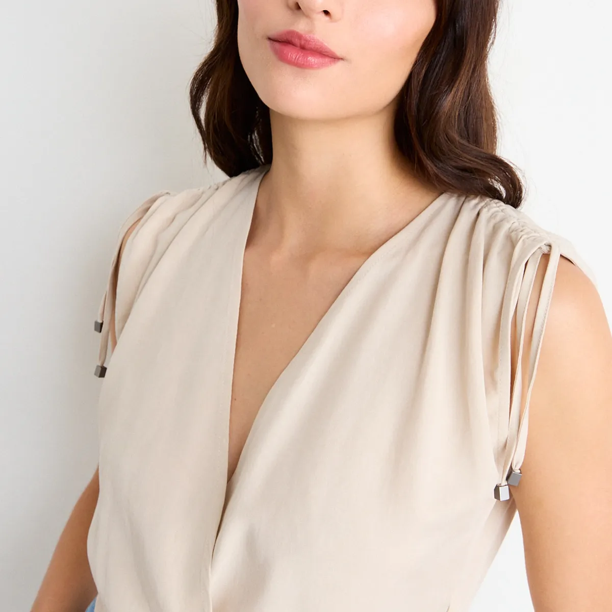 IO - Blusa Lisa Mujer Beige Io