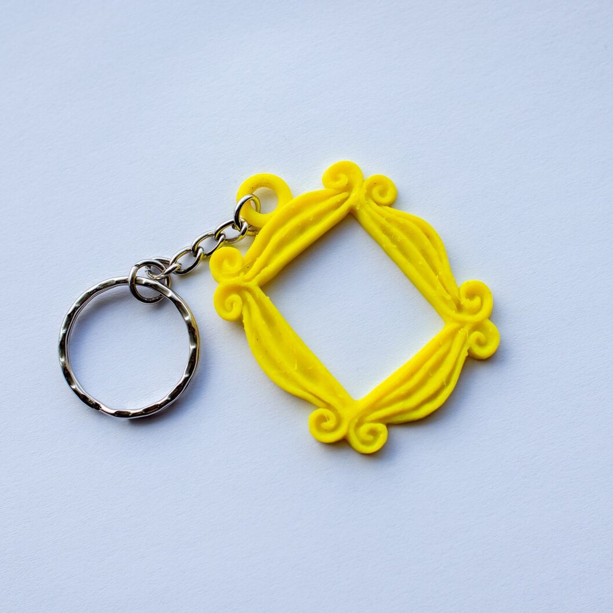 GENERICO - Llavero Friends - Marco Mónica