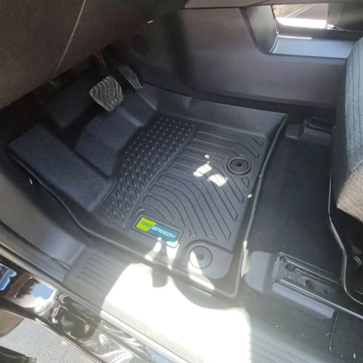 GENERICO - PISOS CALCE PERFECTO PROSPEEDY NISSAN XTRAIL 2022+ 3PIEZAS