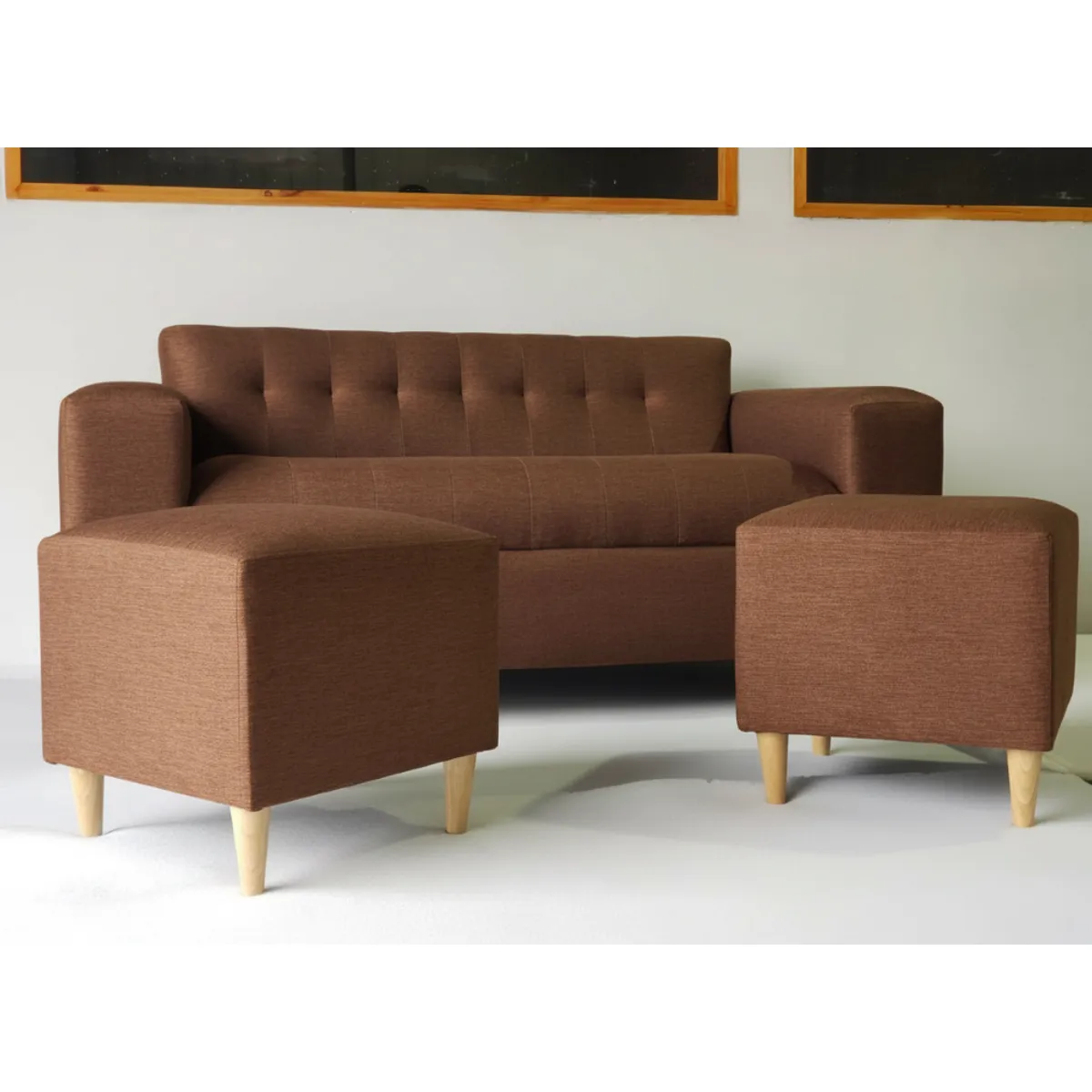 MUEBLES NEW - SOFA DOS CUERPOS MAS DOS PUFF CHOCOLATE LINO