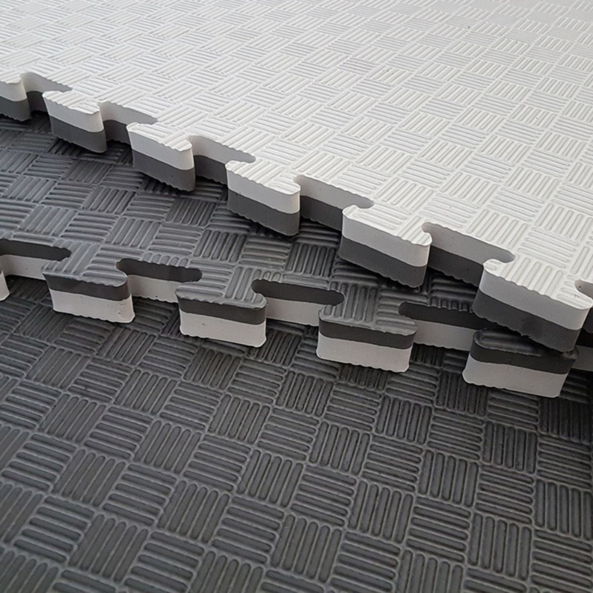PWRFITNESS - Tatami EVA Reversible 1×1 m (40 mm) – Ultra Impacto Negro/Gris