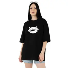 TRIPLE PLAY - Polera Oversize Dama 100% Algodón Kiss