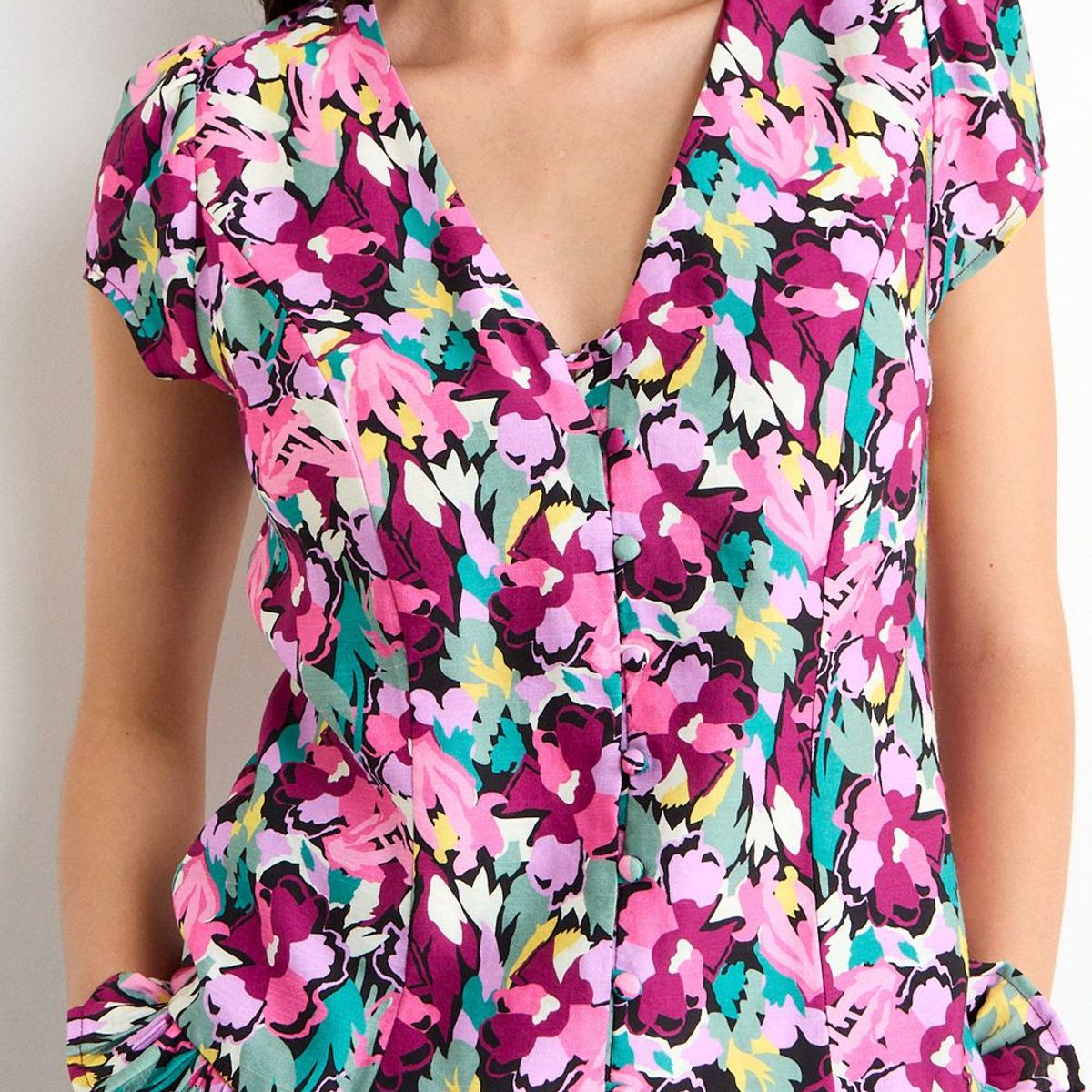 IO - Blusa Fantasia Mujer Negro Io