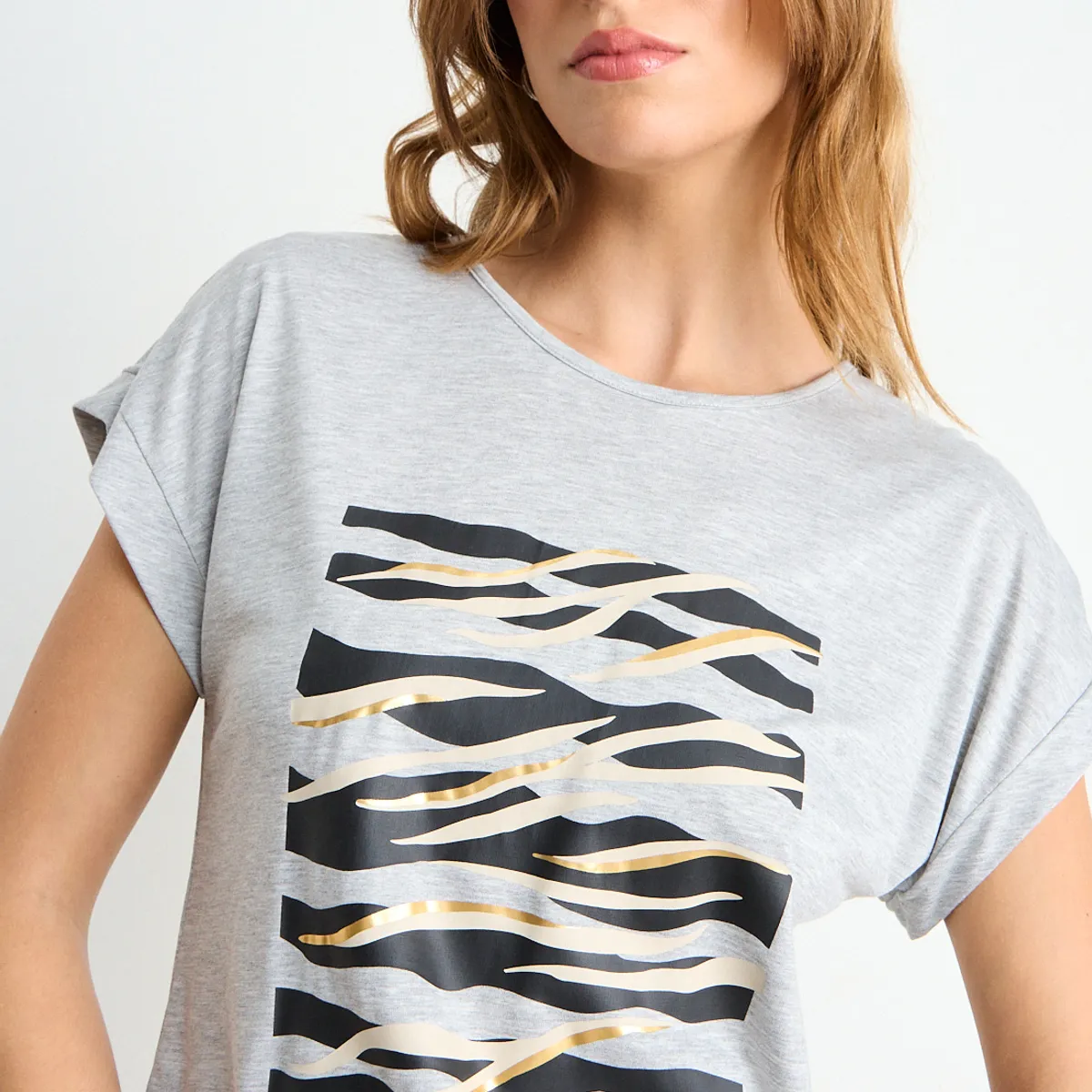 IO - Polera Estampada Mujer Gris Io