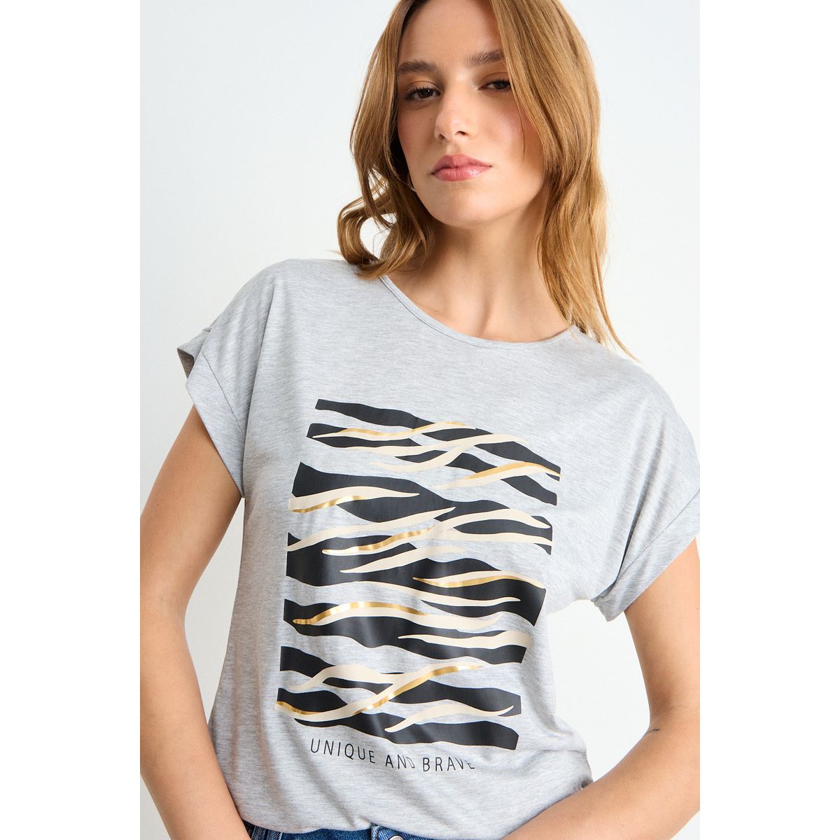 IO - Polera Estampada Mujer Gris Io