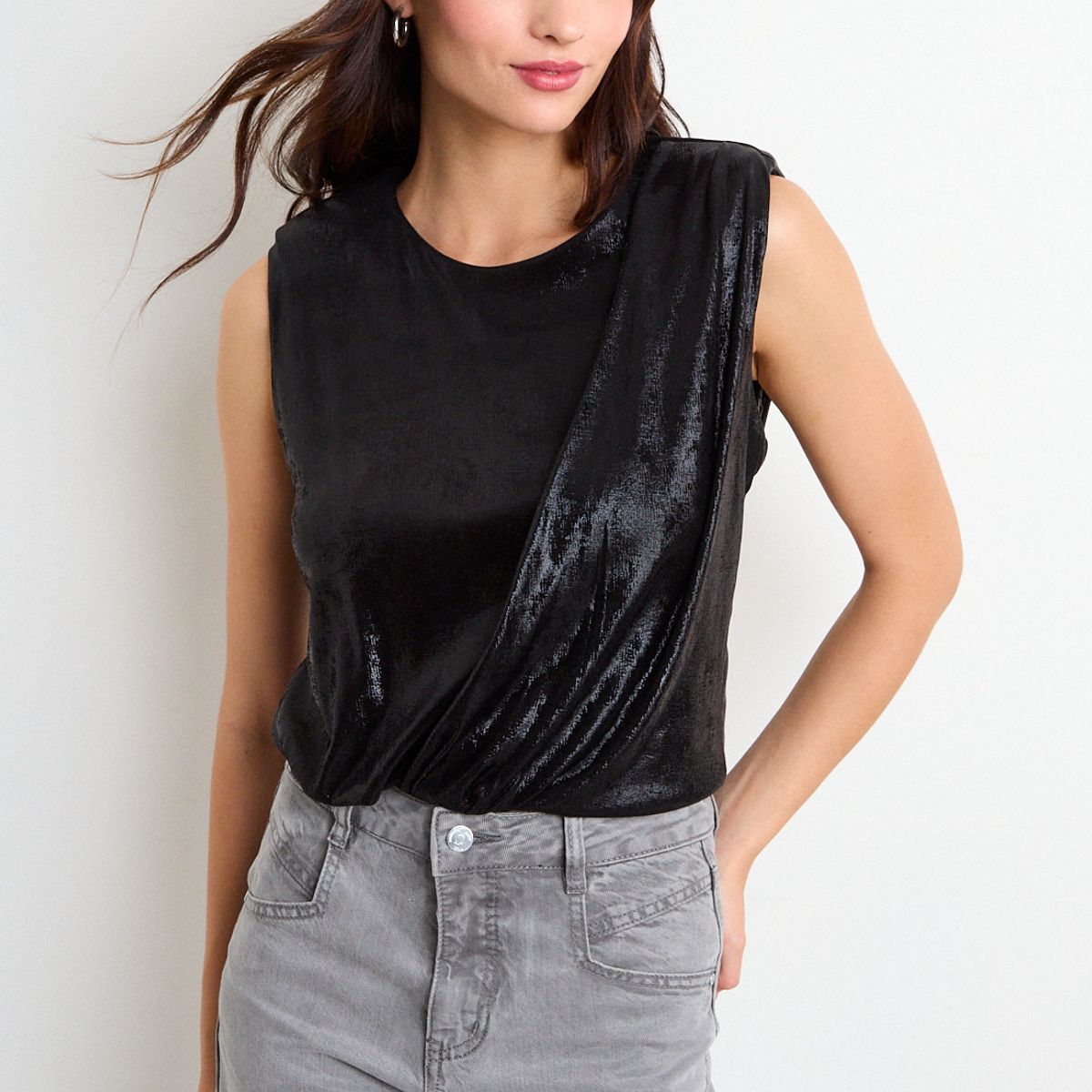 IO - Polera Lisa Mujer Negro Io
