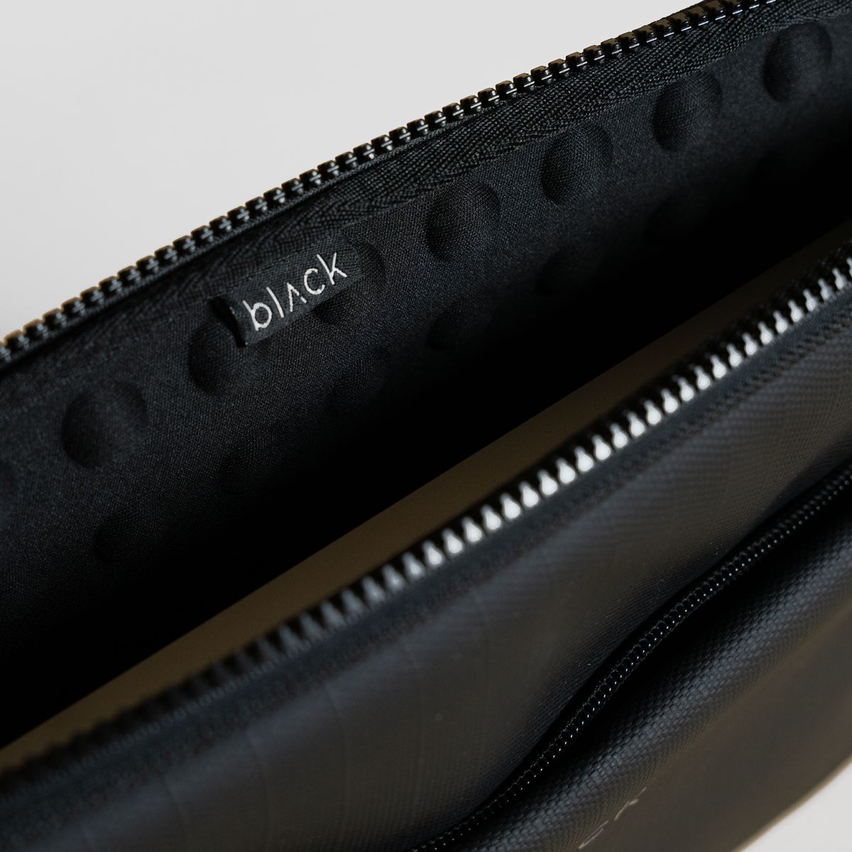 BLACK - Funda de Computador Beast 13" Black Bubba