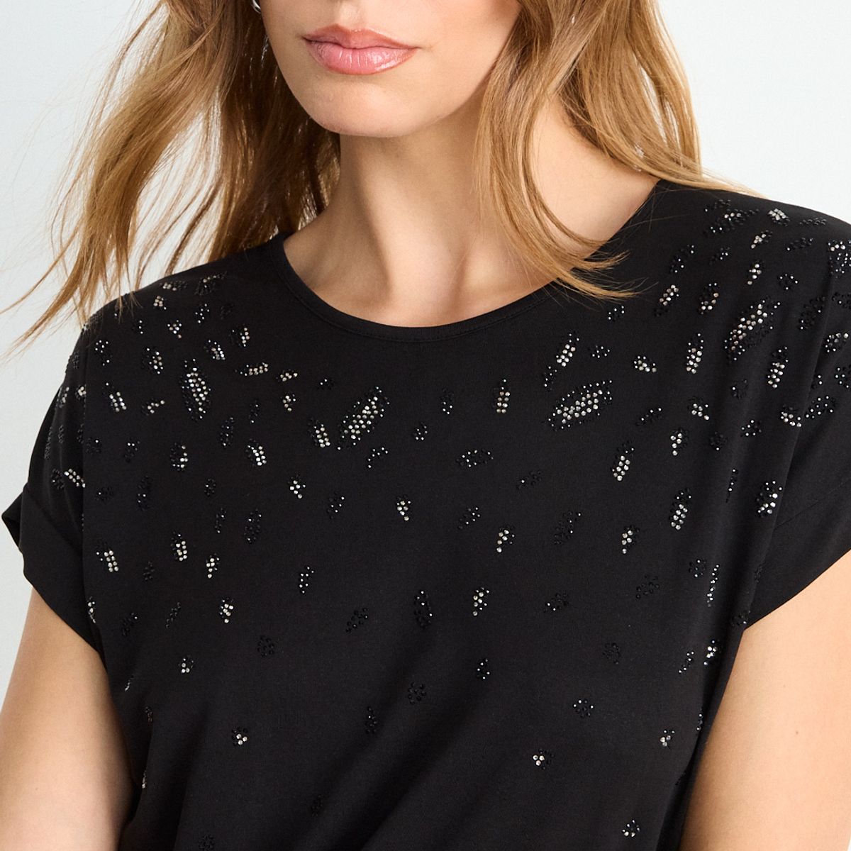 IO - Polera Estampada Mujer Negro Io