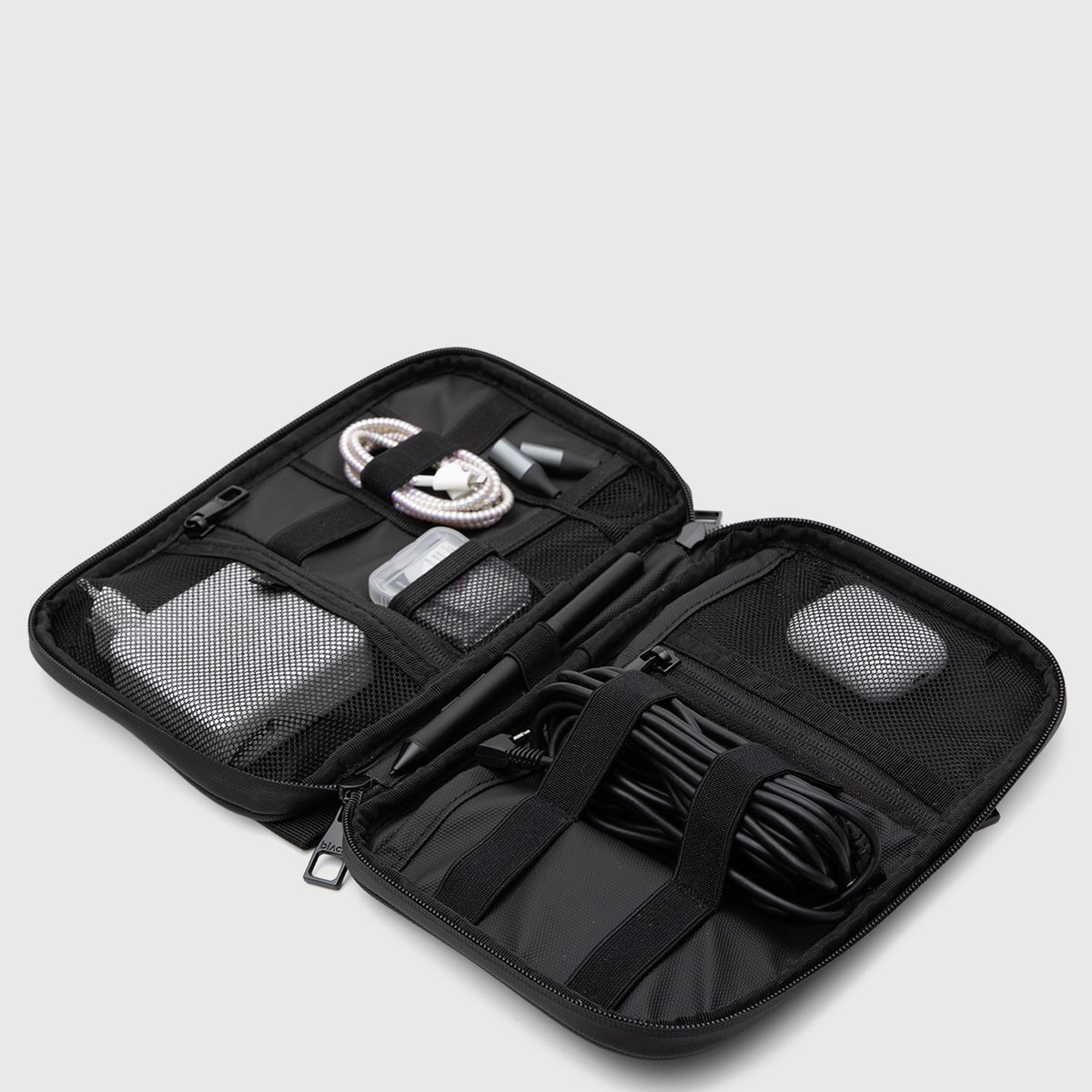 BLACK - Organizador de Cables Slim Black Black Bubba