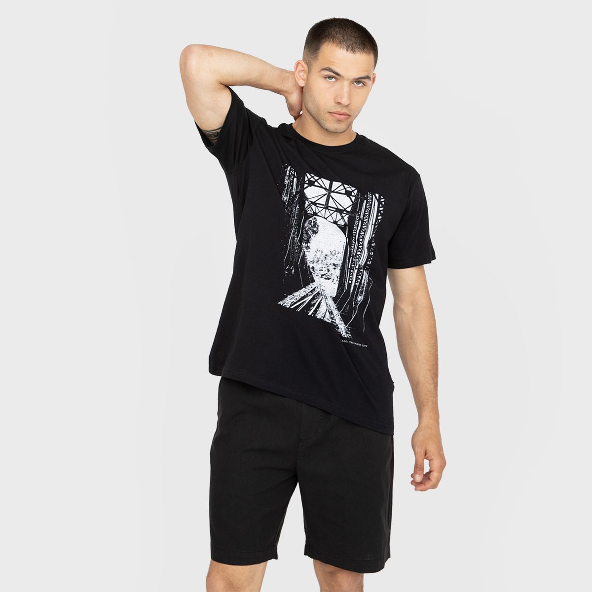 BLACK - Polera On Tour Chicago Black Black Bubba