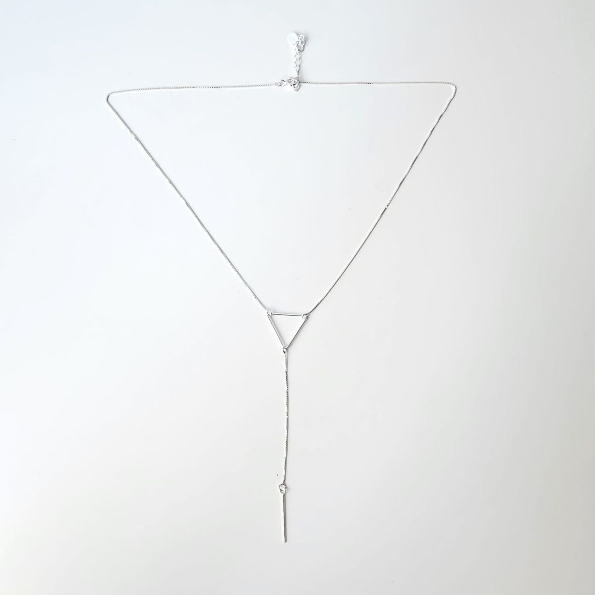 GENERICO - Collar Minimalista Triángulo