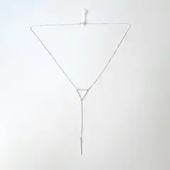 GENERICO - Collar Minimalista Triángulo
