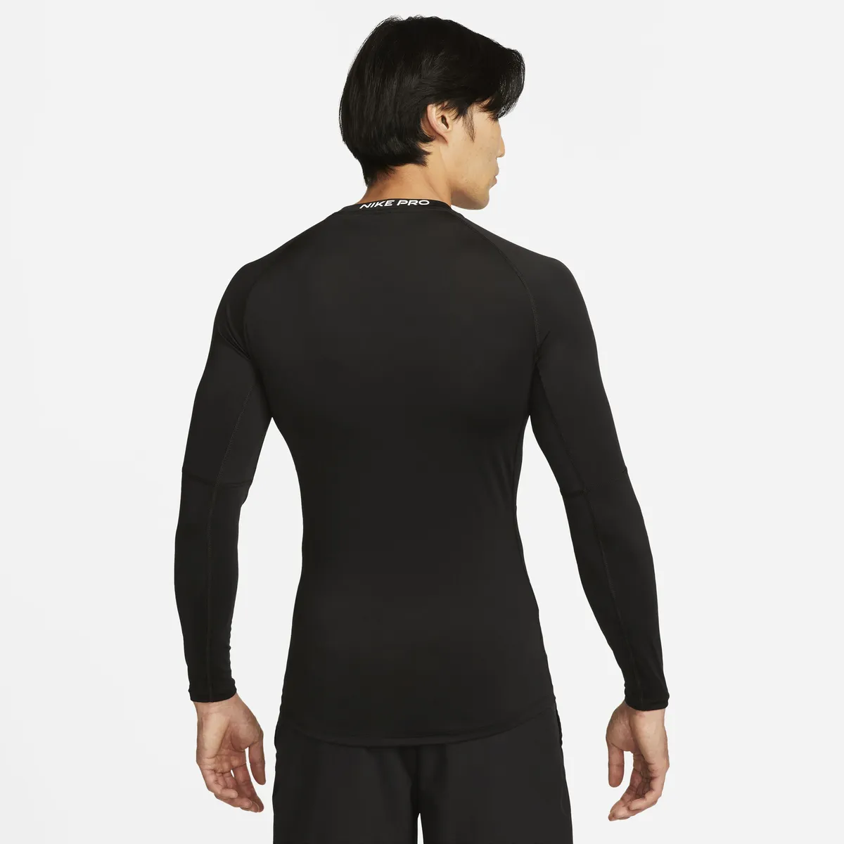 NIKE - Polera Nike Pro Hombre Negro