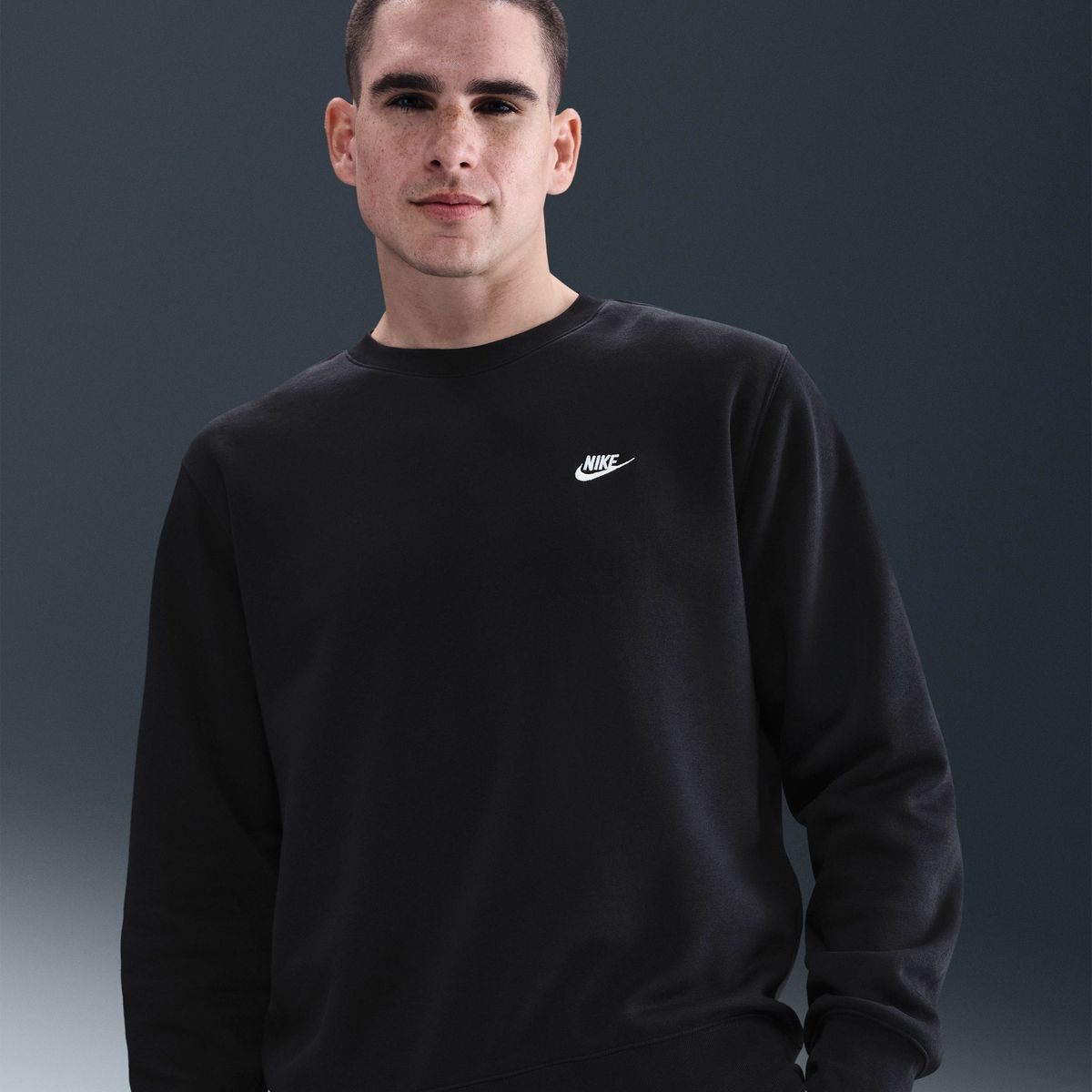 NIKE - Polerón M Nk Club Bb Crew Negro Hombre