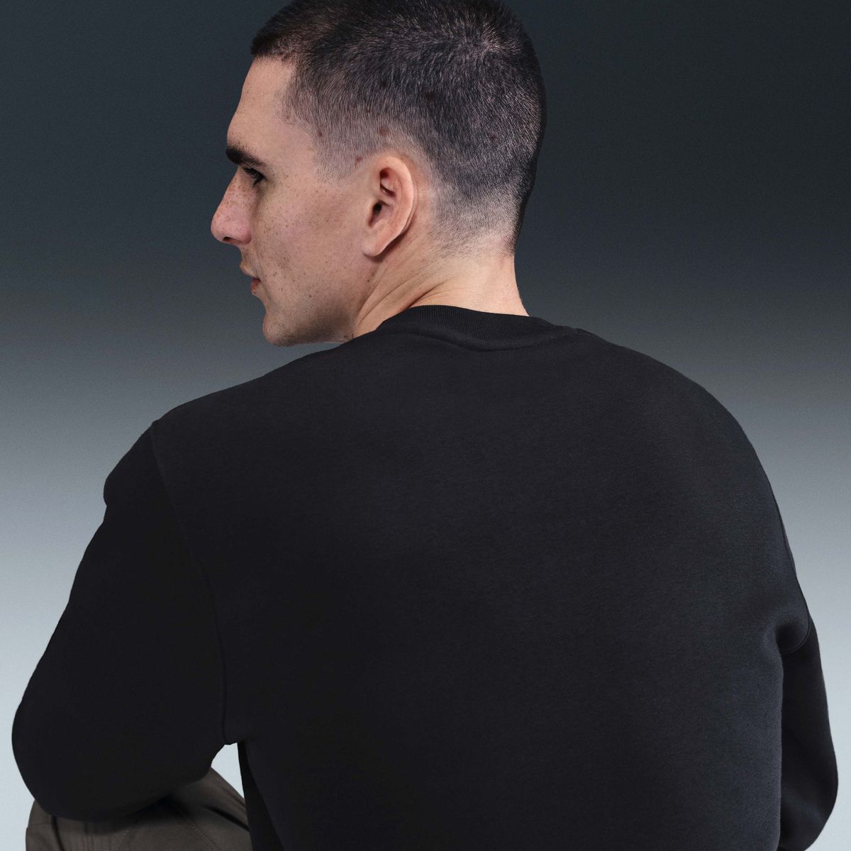 NIKE - Polerón M Nk Club Bb Crew Negro Hombre