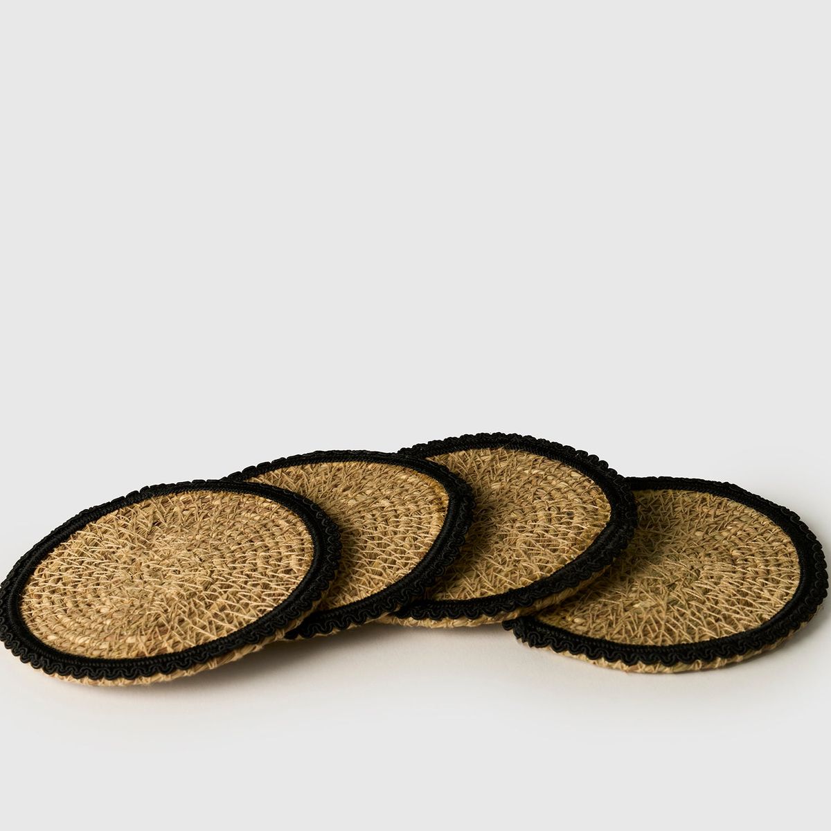 LOUNGE - Set Posavasos Mujer Seagrass Bordado Café