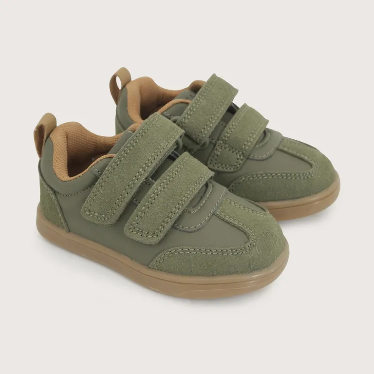 Zapatilla Niño Verde Militar
