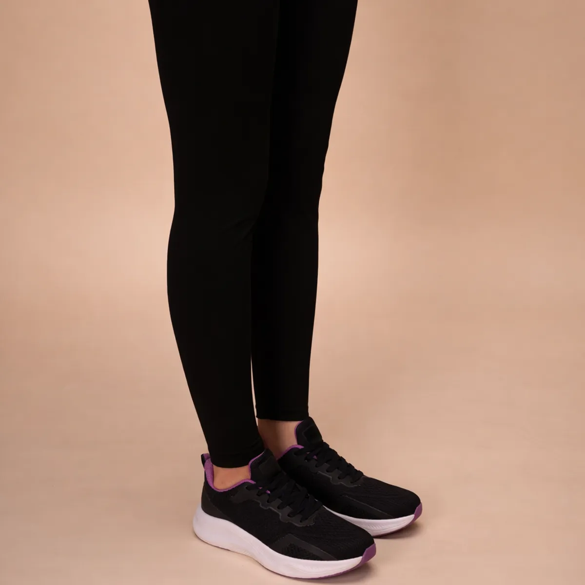 CHINITOWN - Zapatilla Deportiva Mujer Negro Gailen Chinitown