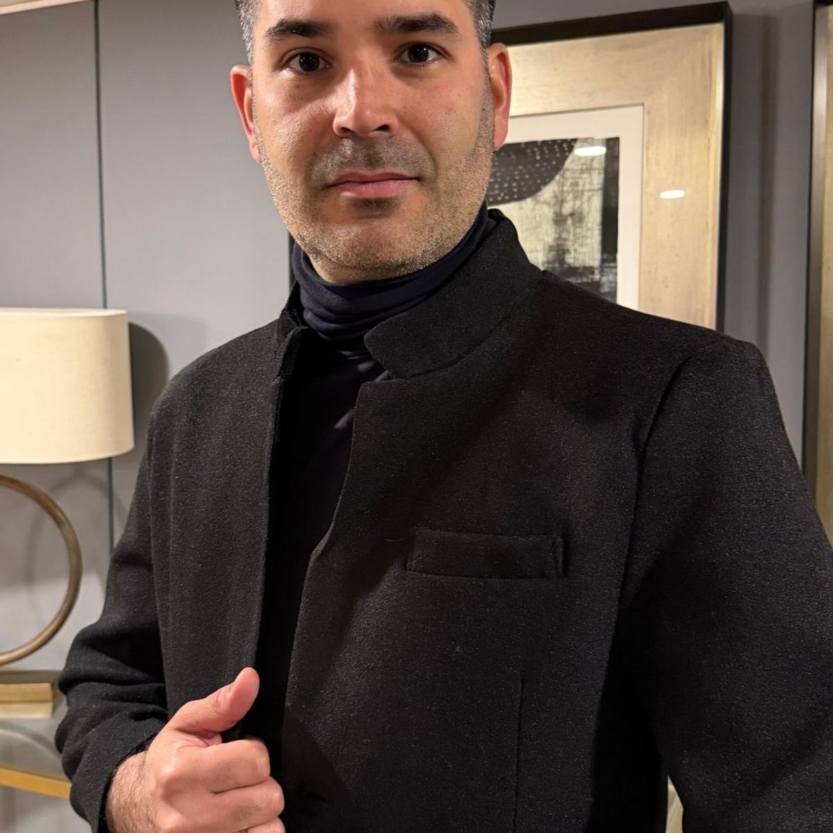 DANK - Abrigo Caballero Dank Signature