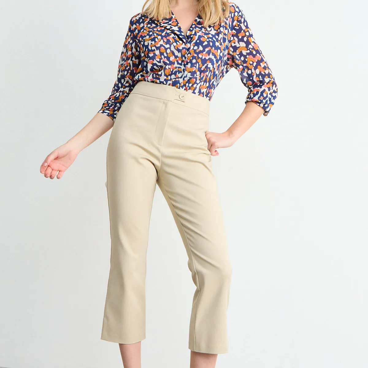 IO - Pantalon Liso Mujer Beige Io